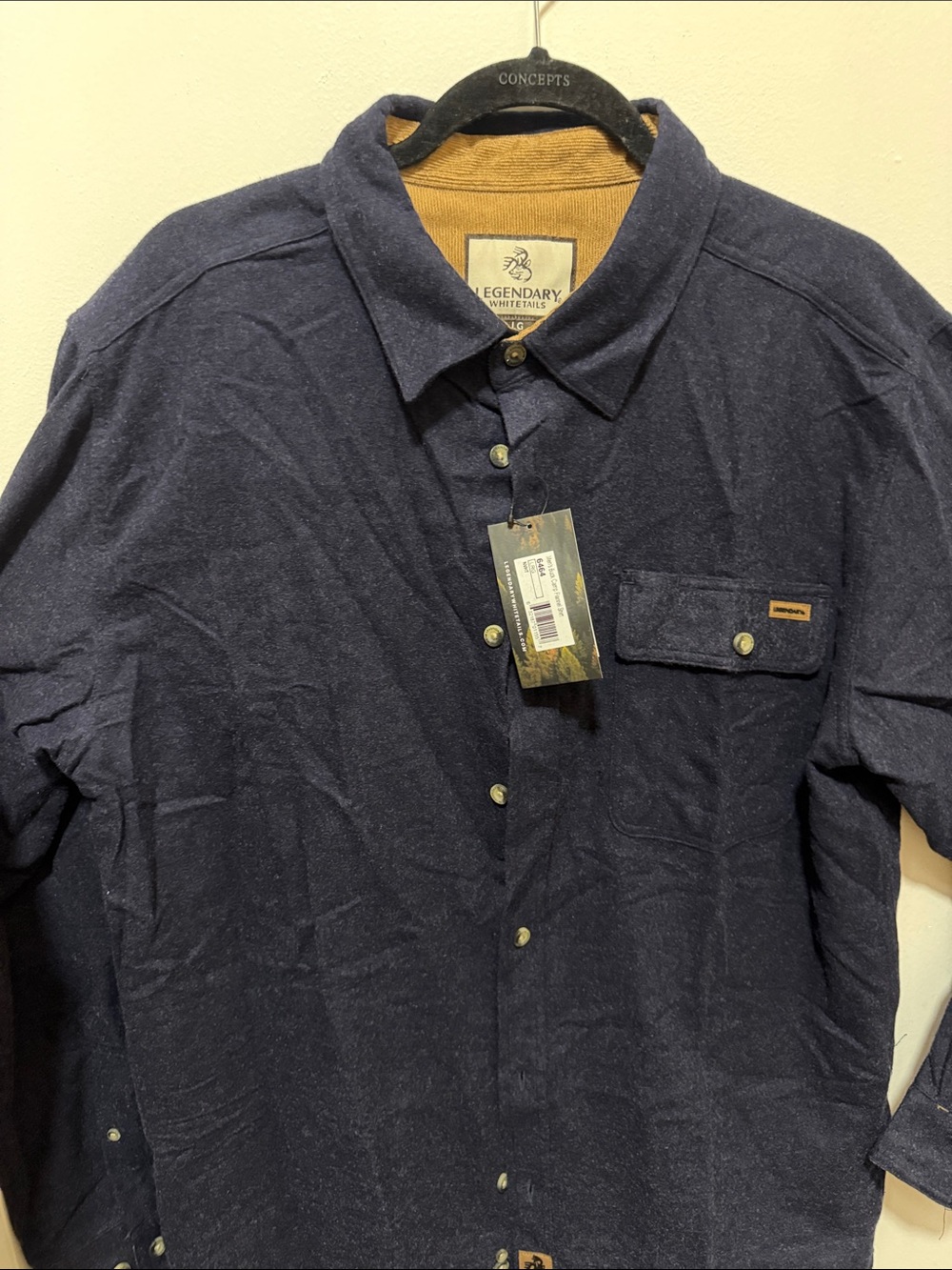 Legendary Whitetails Navy Button-Front Shirt Jacket with Contrast Lining - Picture 1 of 4